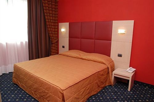 Hotel Panorama Cambiano Kültér fotó